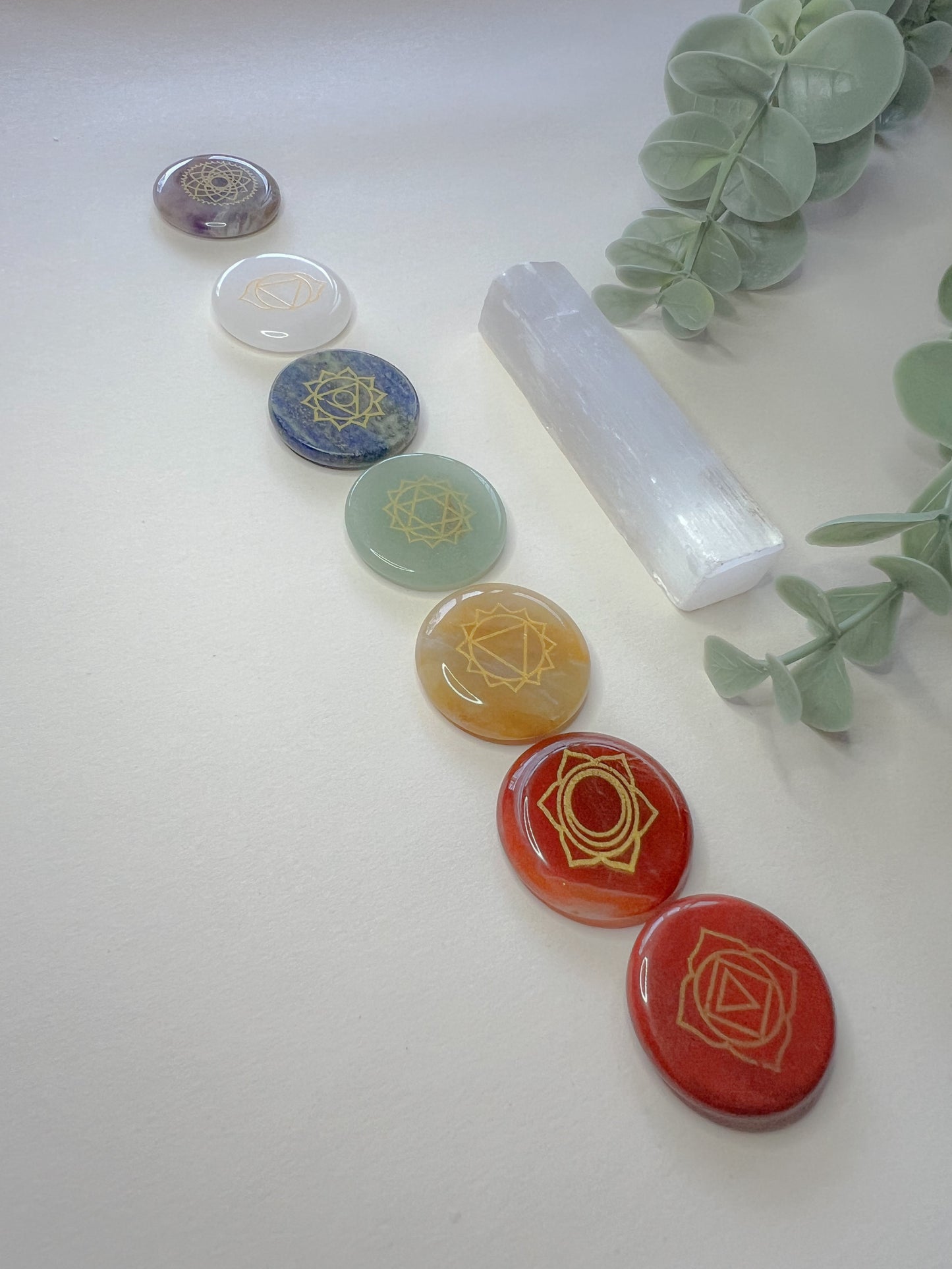 7 Chakra Crystal Disc Set with Reiki Symbols – Energy Healing Stones